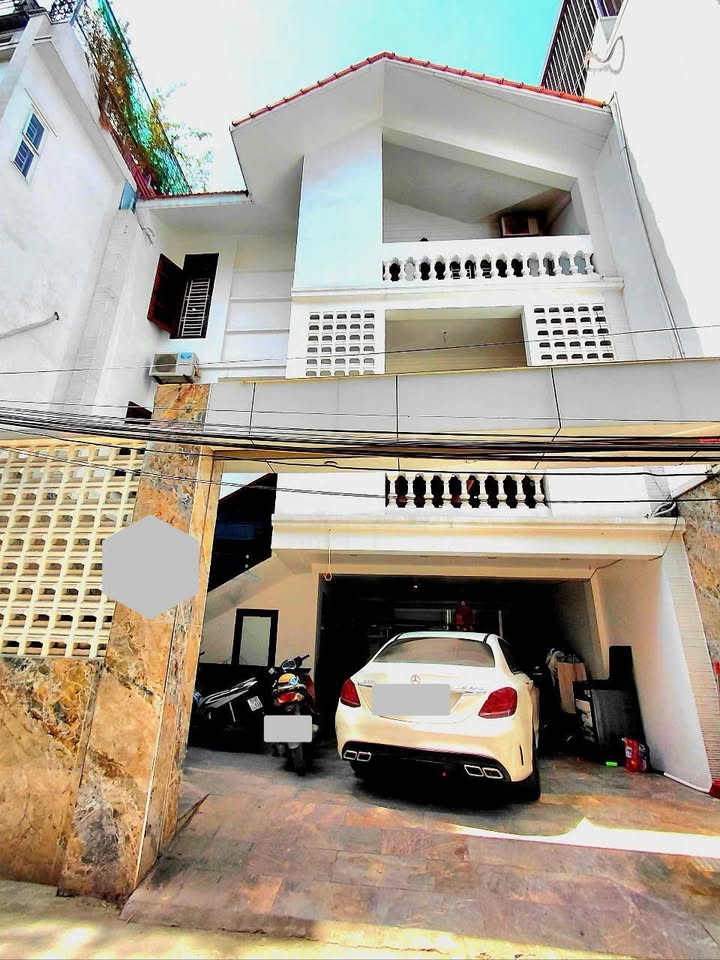 Biệt thự 3 tầng đường Tiền Phong 142m² giá 6.89 tỷ - Ô tô để trong nhà!