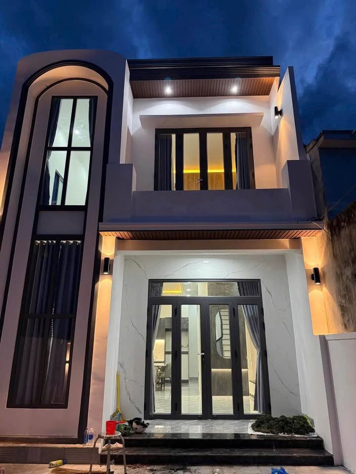 Nhà mặt tiền đường Nhà Vuông, Diên Sơn 130m² giá 2.98 tỷ - Sẵn sàng ở ngay!