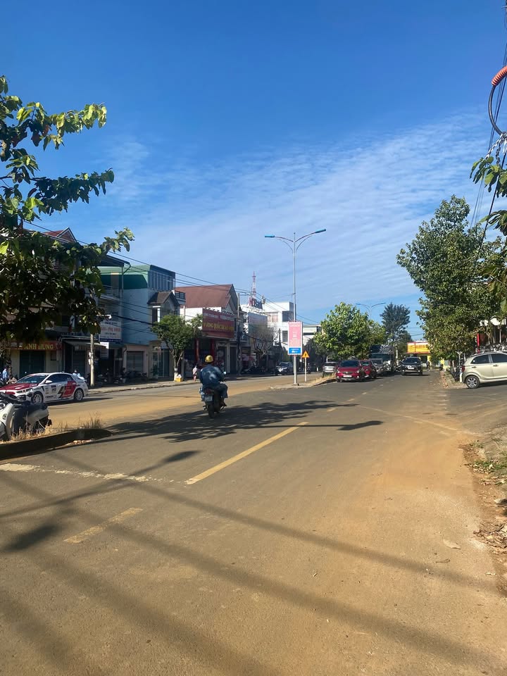 Bán Nhà Mặt Tiền Hà Giang Phường 1 Bảo Lộc - Diện Tích 140m² Giá 16 tỷ - Đầu Tư Sinh Lời!