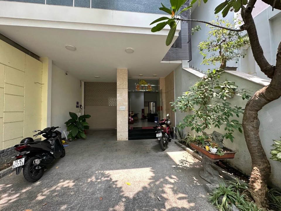 Nhà phố kinh doanh mặt tiền đường Lê Đại Hành 185m² giá 29 tỷ - Đầu tư sinh lời cao!