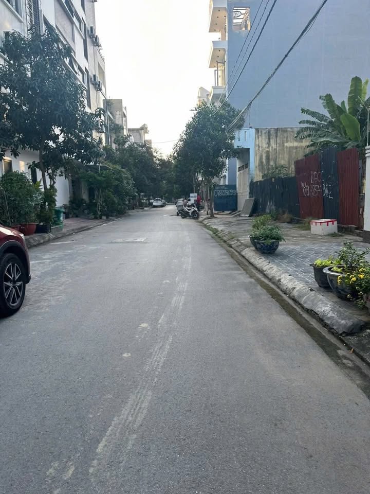 Đất Bến Láng Hải Phòng 93m² giá 837.54 triệu - Vị trí đẹp, hướng Nam!