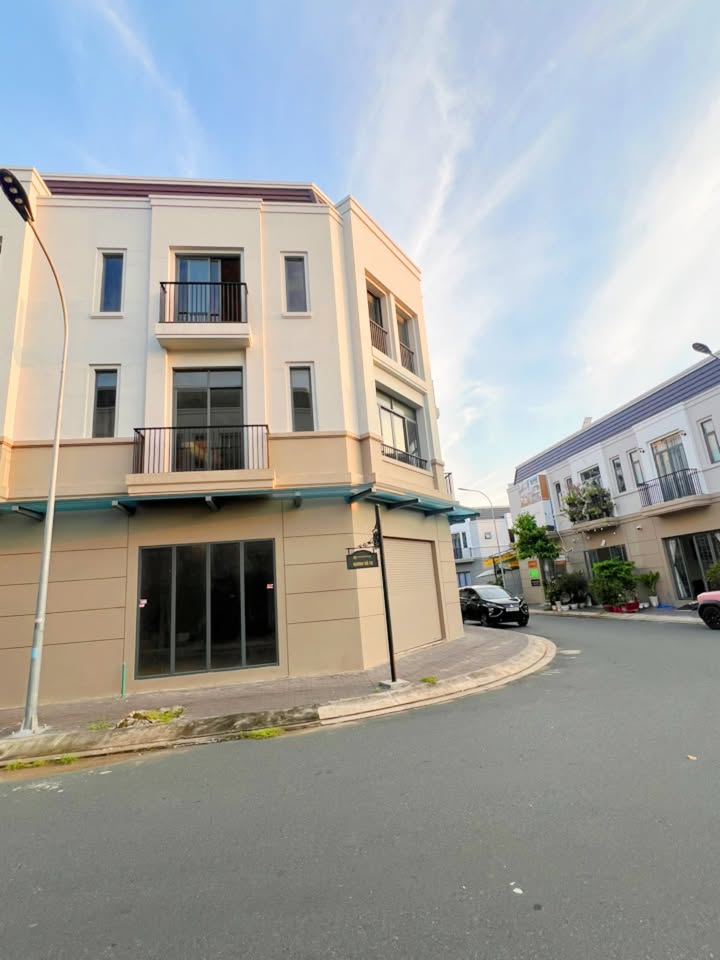 Nhà thô 2 tầng Đường số 12 Tây Sông Hậu 92m² giá 4 tỷ - Kinh doanh thuận lợi!