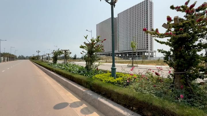 Đất vàng Bảo Ninh Đồng Hới 300m² - Mặt tiền Điện Biên Phủ, vị trí đắc địa!