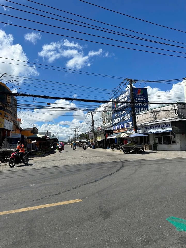 Đất nền Rạch Giá 465m² giá chỉ 200 triệu - Sổ đỏ chính chủ, xây dựng tự do!