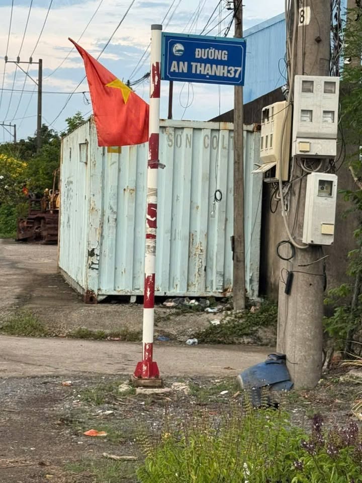 Nhà mặt tiền An Thạnh, Thuận An 143m² giá 2.4 tỷ - Đầu tư sinh lời ngay!