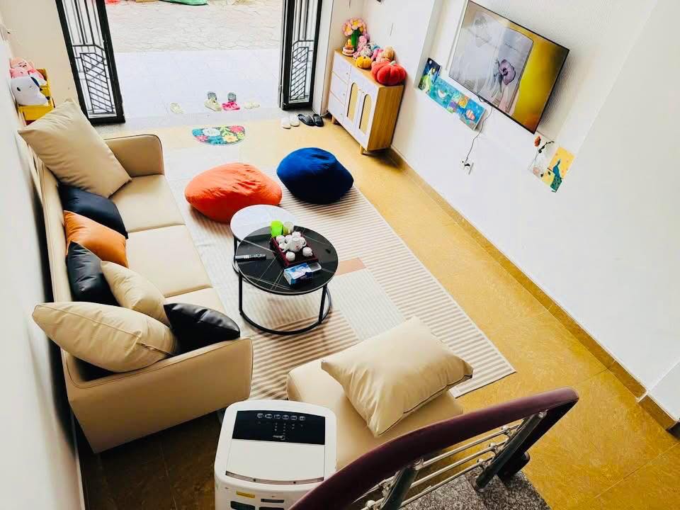 Bán nhà 3 tầng Ngô Kim Húc, Lê Chân, Hải Phòng 40m² giá 2.78 tỷ - Thiết kế hiện đại, sẵn sàng ở ngay!