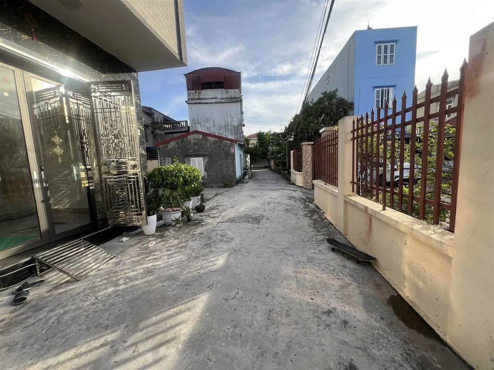 Đất nền Kiến An 55m² giá 1.9 tỷ - Vị trí đẹp, ô tô vào tận nơi!