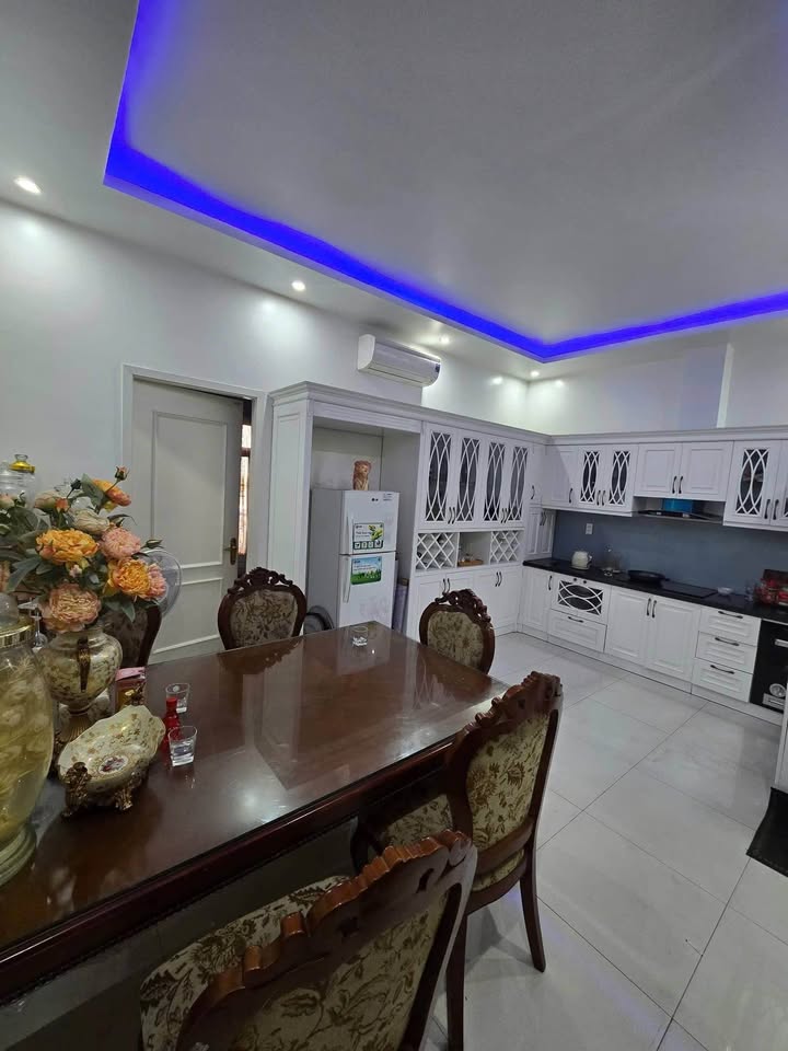 Bán nhà mặt đường Chi Lăng, Thượng Lý, Hồng Bàng, Hải Phòng - Kinh doanh sầm uất!