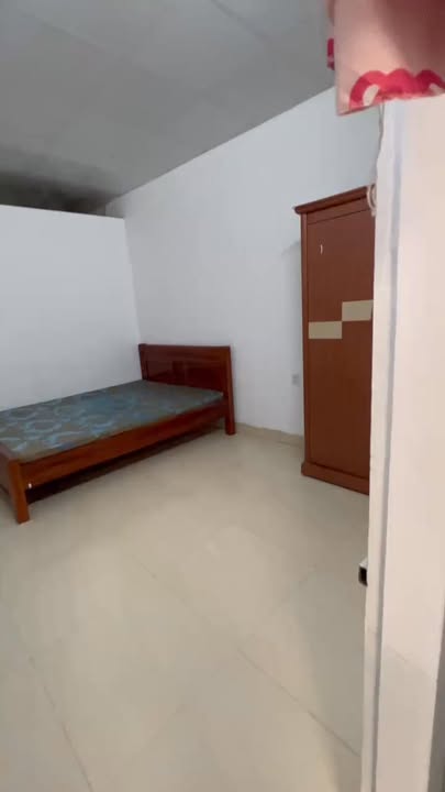 Phòng trọ cho thuê Ngõ 105 Doãn Kế Thiện - Tiện nghi đầy đủ, gần nhiều trường đại học!