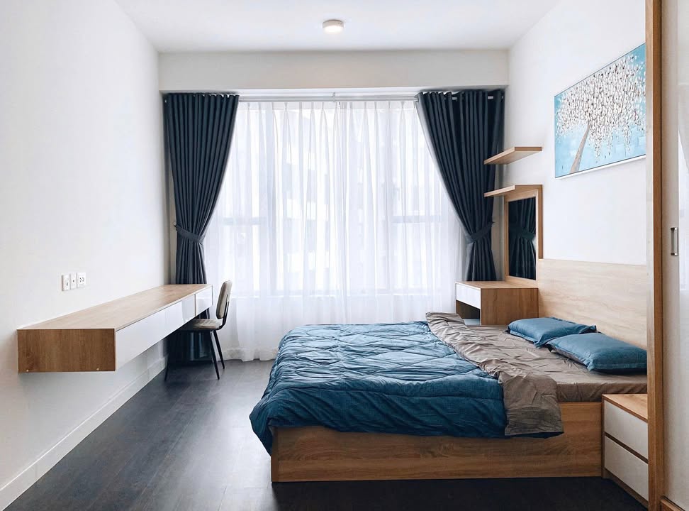 Căn hộ 2PN The Tresor Quận 4 giá 6.74 tỷ - Vị trí đắc địa gần Quận 1!