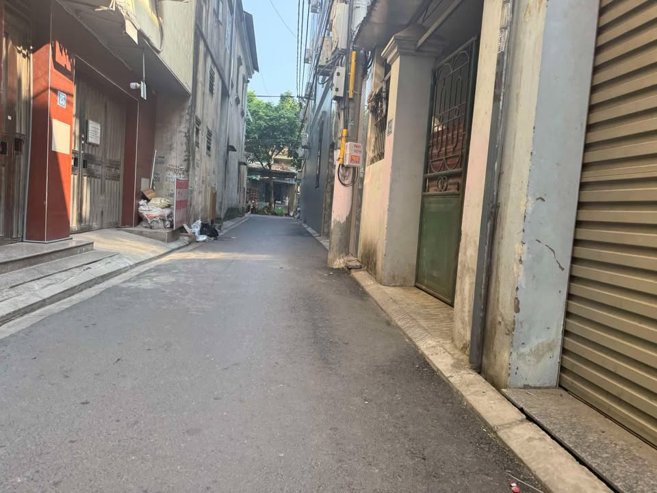 Đất nền Ngô Xuân Quảng Trâu Quỳ 56m² giá 8.12 tỷ - Sổ đỏ chính chủ, lô góc 2 mặt tiền!