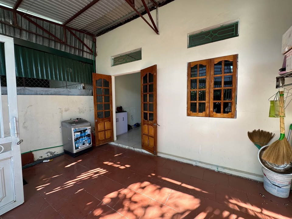 Nhà cấp 4 Tân Phong, Lai Châu 102m² giá 700 triệu - Tặng nội thất cho người thiện chí!