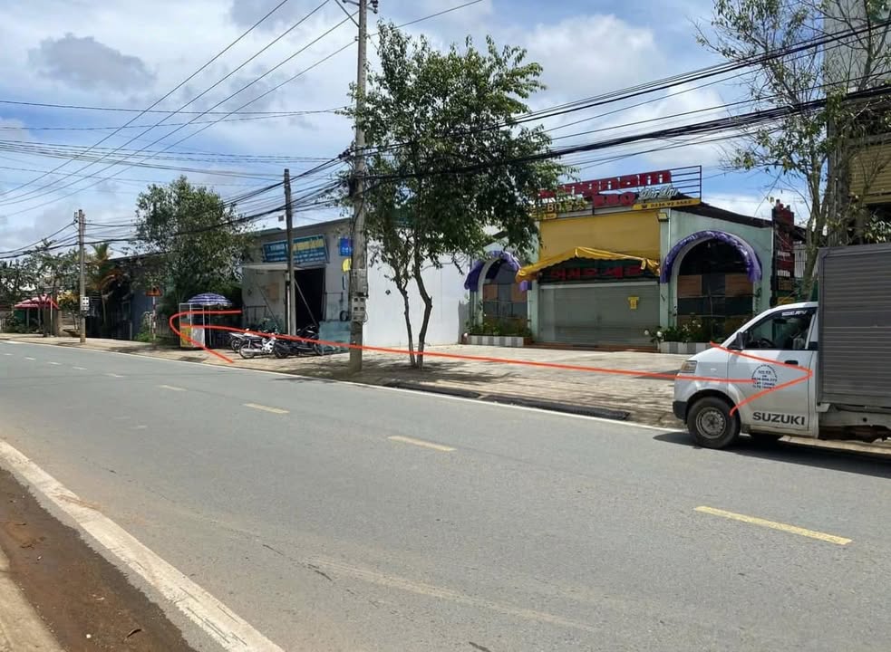 Đất có nhà tạm 1200m² đường Hồ Xuân Hương, Đà Lạt - Cơ hội đầu tư hấp dẫn!