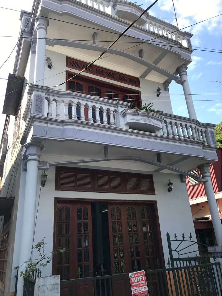 Nhà 2 tầng Mường Thanh 120m² giá 2.05 tỷ - Vị trí trung tâm, tiện ích đầy đủ!