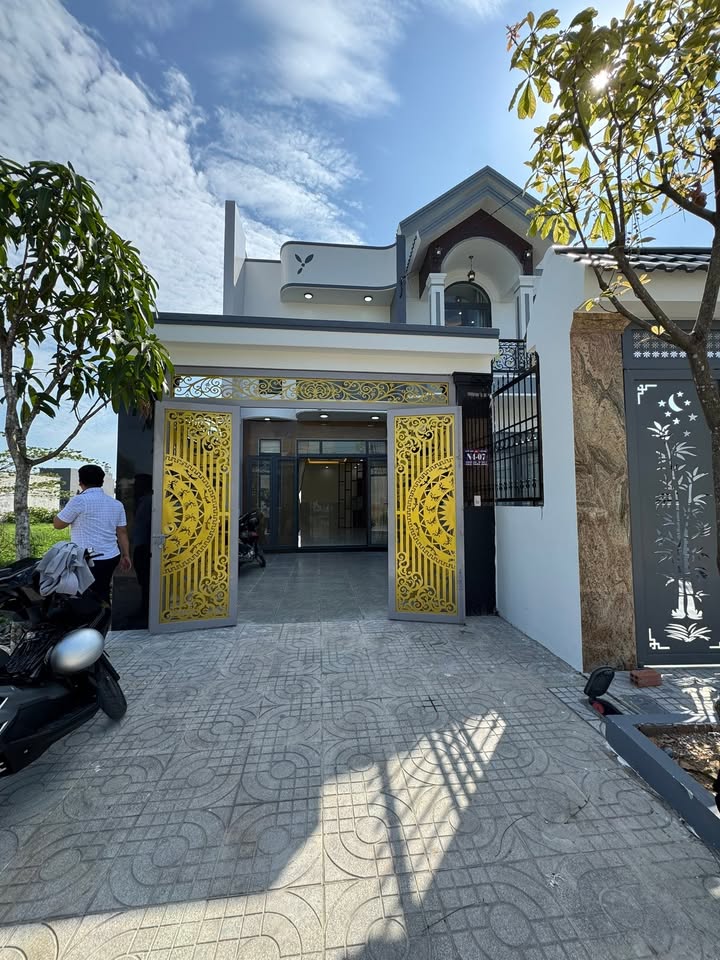 Nhà mặt tiền kinh doanh Quận 12 112.5m² giá 3.05 tỷ - Sẵn sàng buôn bán ngay!