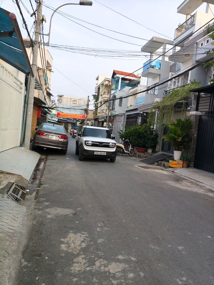 Nhà hẻm xe hơi 168m² tại Tân Mỹ, Quận 7 chỉ 9 tỷ - Cơ hội đầu tư hấp dẫn!