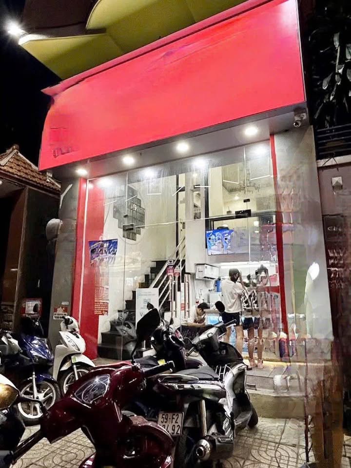 Cho thuê mặt bằng kinh doanh mặt tiền Cao Thắng, Quận 3 - Giá chỉ 20 triệu/tháng!