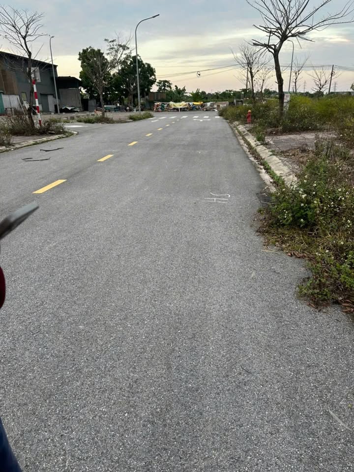 Đất nền Dự án Thân Thượng, Yên Trung 100m² - Giá tốt nhất khu vực!