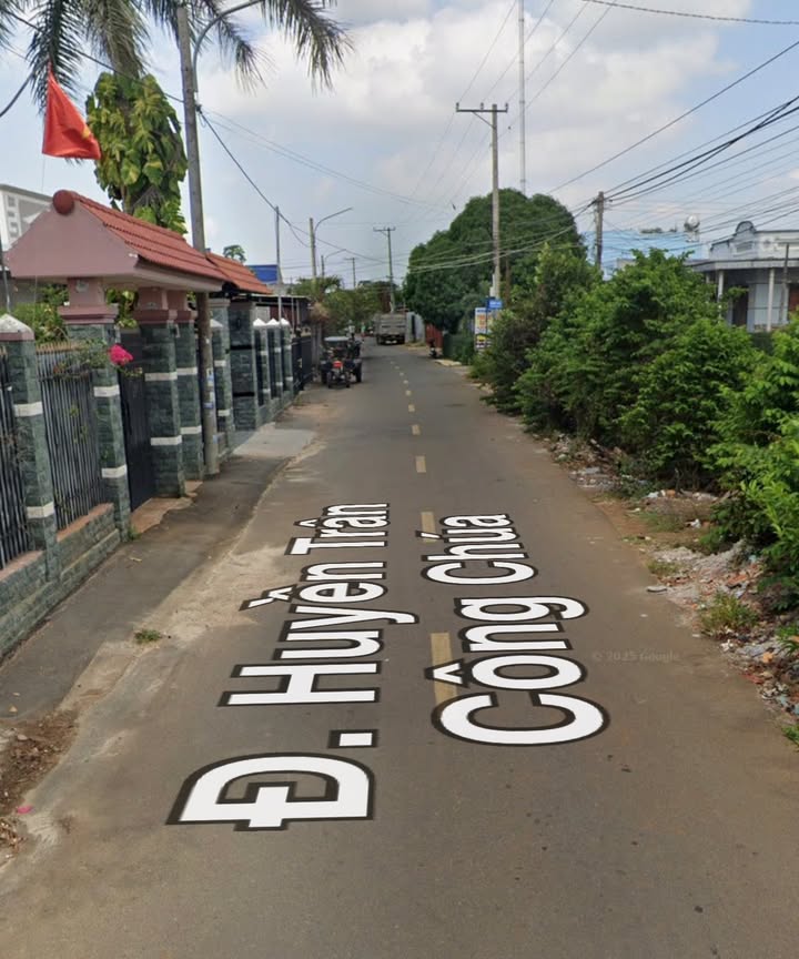 Đất nền trung tâm Thị Trấn Đất Đỏ 272m² giá 2.45 tỷ - Đầu tư sinh lời ngay!