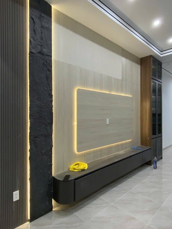 Nhà 2 Tầng Mặt Tiền Nhựa Khu C Hải Lâm Bầu Trứ, 182m² Giá 4.5 Tỷ - Full Nội Thất Sang Chảnh!