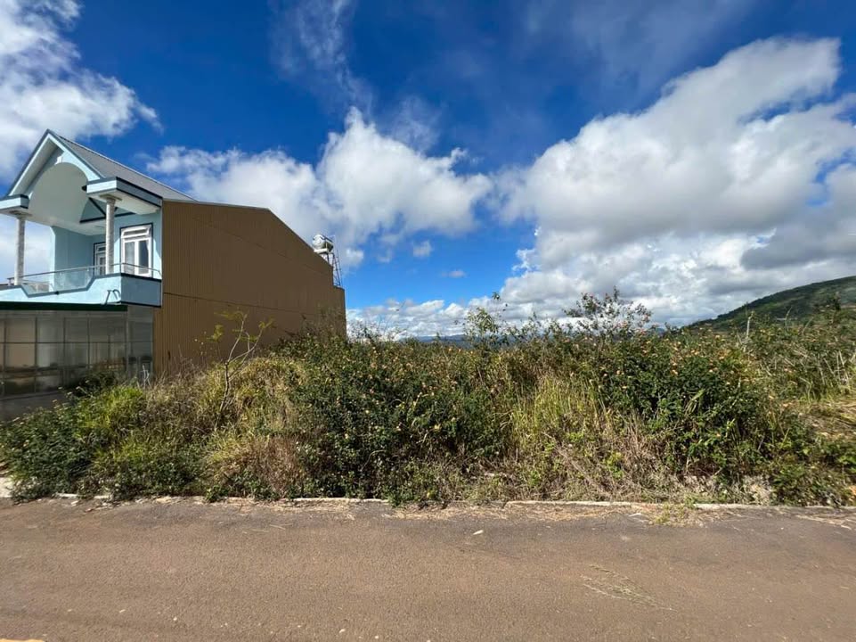 Đất nền KQH Trường Xuân 2, Đà Lạt 99m² giá 2.4 tỷ - Nơi tận hưởng không khí trong lành!