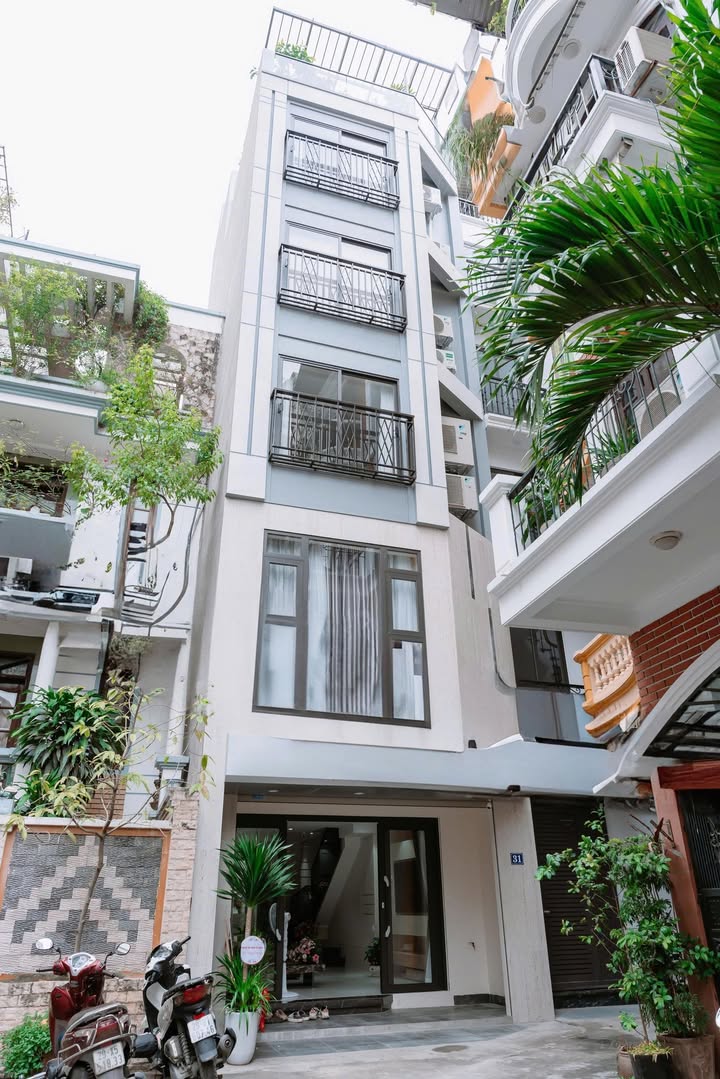 Nhà 5 tầng mới xây tại ngõ 76/7 An Dương, Quận Tây Hồ - Giá 25 tỷ, có thương lượng!