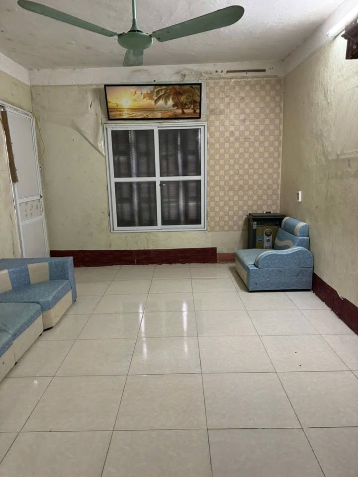 Căn hộ tập thể Xi Măng Bỉm Sơn 60m² giá 100 triệu - An ninh tốt, sẵn sàng ở!