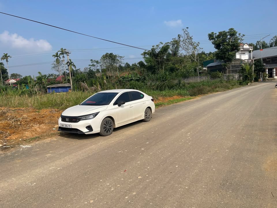 Đất nền Xuân Phú - 200m² chỉ 900 triệu - Đường nhựa, chính chủ bán!