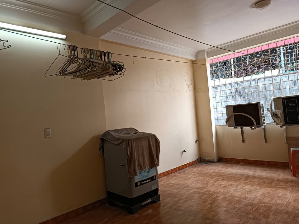 Nhà mặt đường Tô Vũ Hải Phòng 80m² giá 20 triệu - Kinh doanh sạch sẽ