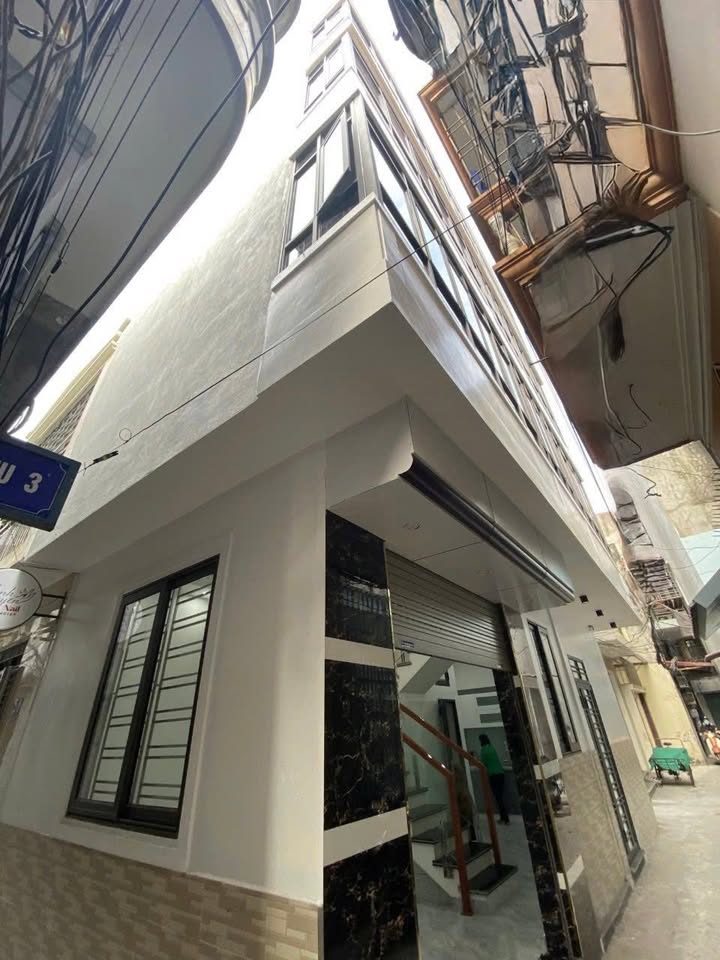 Nhà 4 tầng đường Chợ Con, Hải Phòng 30m² giá 2.65 tỷ - Tiện ích bạt ngàn!