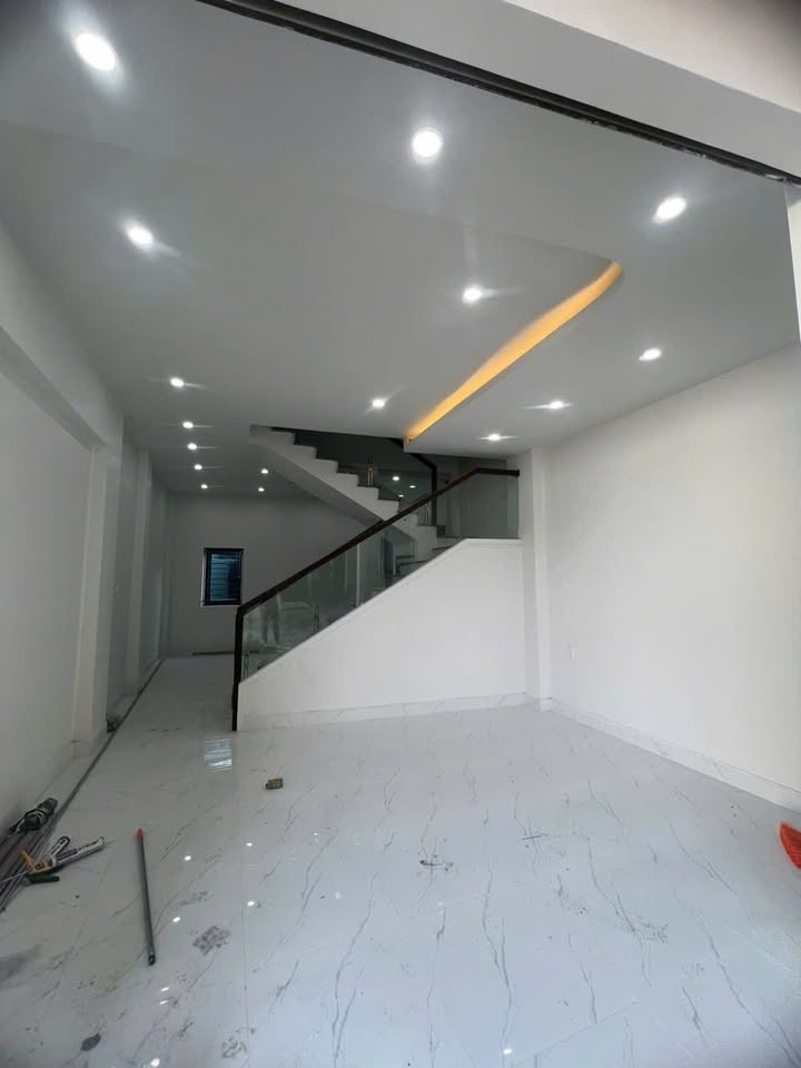 Nhà 3 tầng đường Trần Tất Văn, Hải Phòng 40m² giá 1.7 tỷ - Chính chủ bán gấp!