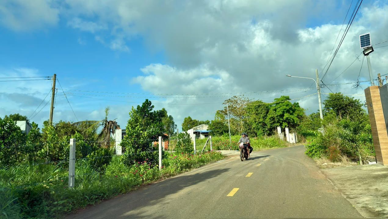 Đất nền Long Tân - Đất Đỏ 351m² giá 1.4 tỷ - Cơ hội đầu tư hấp dẫn!