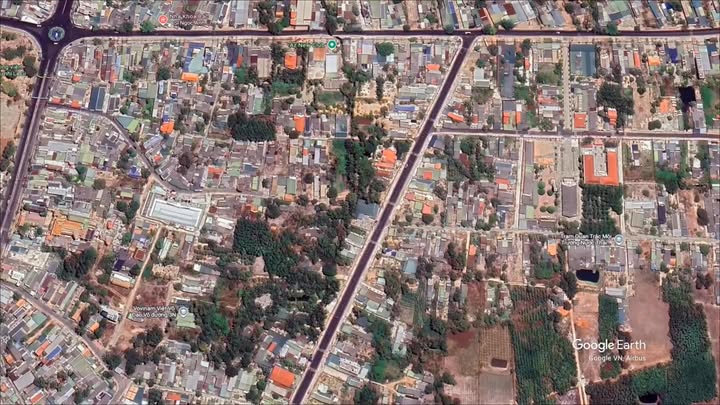 Bán gấp FrontHouse mặt tiền Hoàng Văn Thụ, Tân Thiện, La Gi, 360m² chỉ 2.7 tỷ!