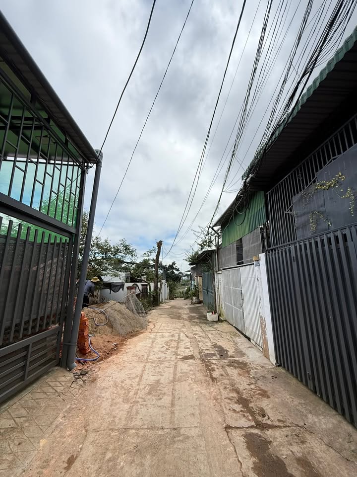 Đất hẻm 81 Y Ni Ksor, Tân Lập 135m² giá 2.59 tỷ - Cơ hội đầu tư tuyệt vời!