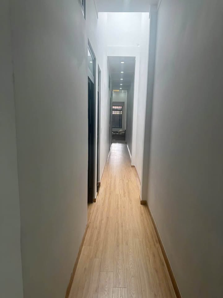 Nhà hẻm 170 Mai Hắc Đế, Buôn Ma Thuột 150m² giá 3.65 tỷ - Không gian thoáng mát, an ninh tốt!