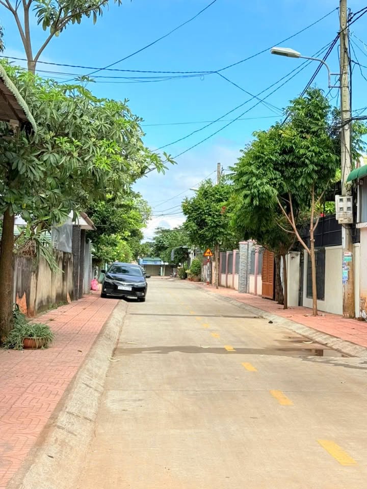Đất thổ cư Hẻm 23 Mai Thị Lựu, Buôn Ma Thuột 65m² giá 2.35 tỷ - Mặt tiền hẻm thông thoáng!