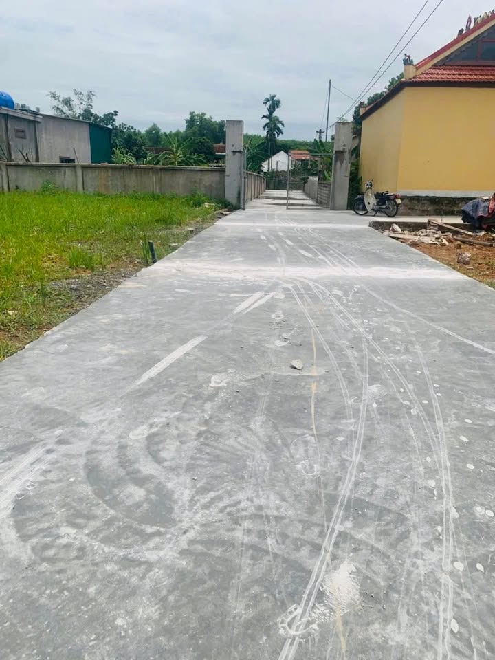 Đất nền xóm Tây Canh, xã Đức Thành, 326m² giá chỉ 400 triệu - Đầu tư sinh lời ngay!