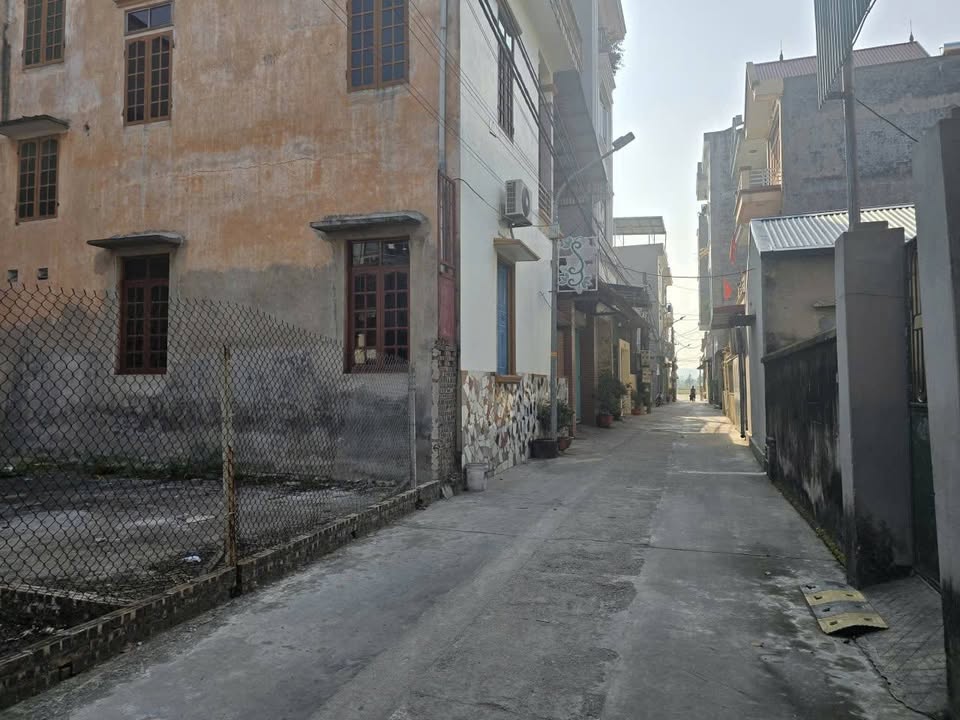 Đất thổ cư Tiên Du Bắc Ninh 55m² giá 3 tỷ - Sổ đỏ chính chủ, mặt tiền rộng 4.8m