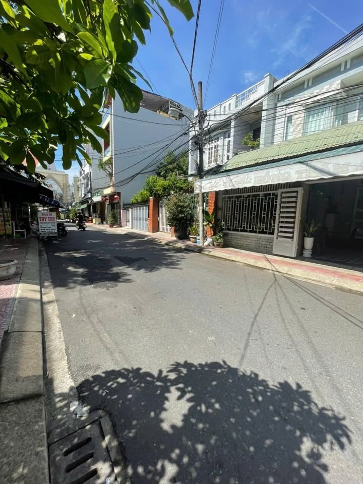 Nhà cấp 4 kinh doanh đỉnh tại Hải Châu, Đà Nẵng 69m² giá 4.5 tỷ - Sổ đỏ chính chủ!