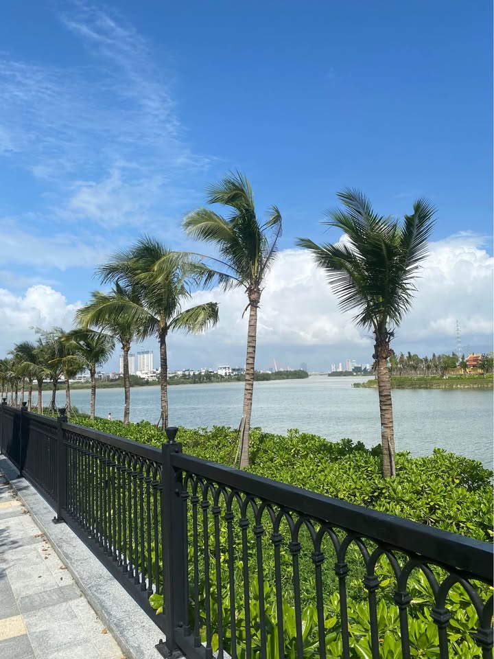 Đất nền kinh doanh đường Quảng Ngãi, Đà Nẵng 215m² giá 7 tỷ - Cơ hội đầu tư tuyệt vời!