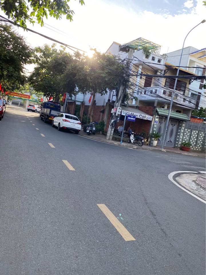 Đất Mặt Tiền Chí Linh 164.7m² giá 12.5 tỷ - Vị trí đắc địa tại Vũng Tàu!