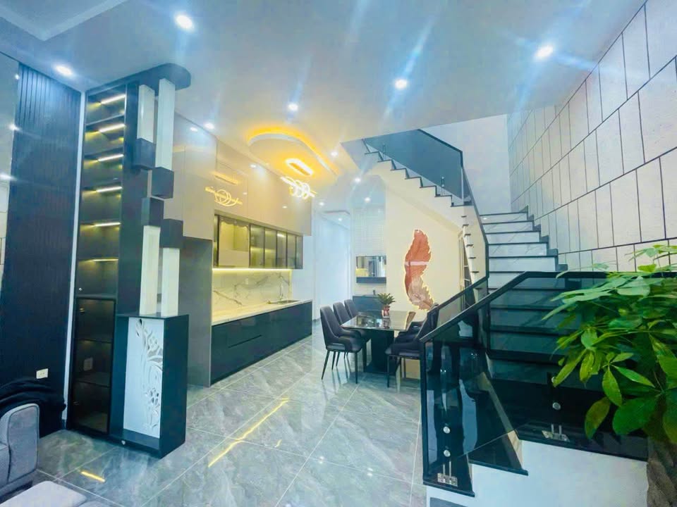 Nhà riêng Thích Tịnh Khiết, Thuỷ Xuân 110m² giá 3 tỷ - Không gian sống lý tưởng!