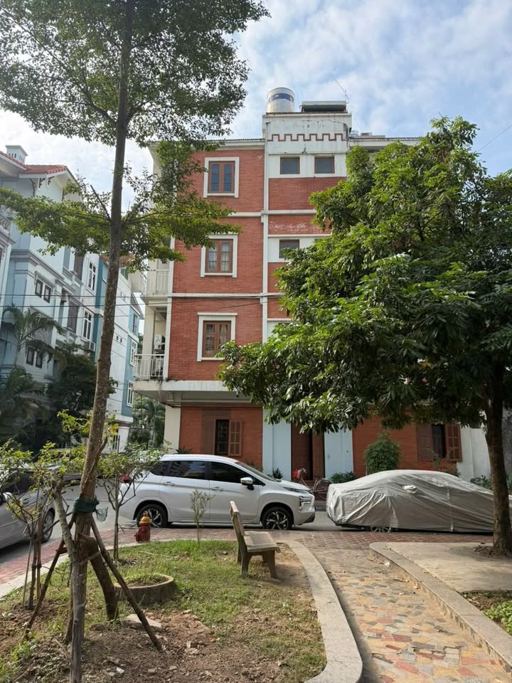 Đất nền lô góc Đ. Lê Trọng Tấn, Hà Đông 45m² giá 13.5 tỷ - Cơ hội đầu tư hấp dẫn!