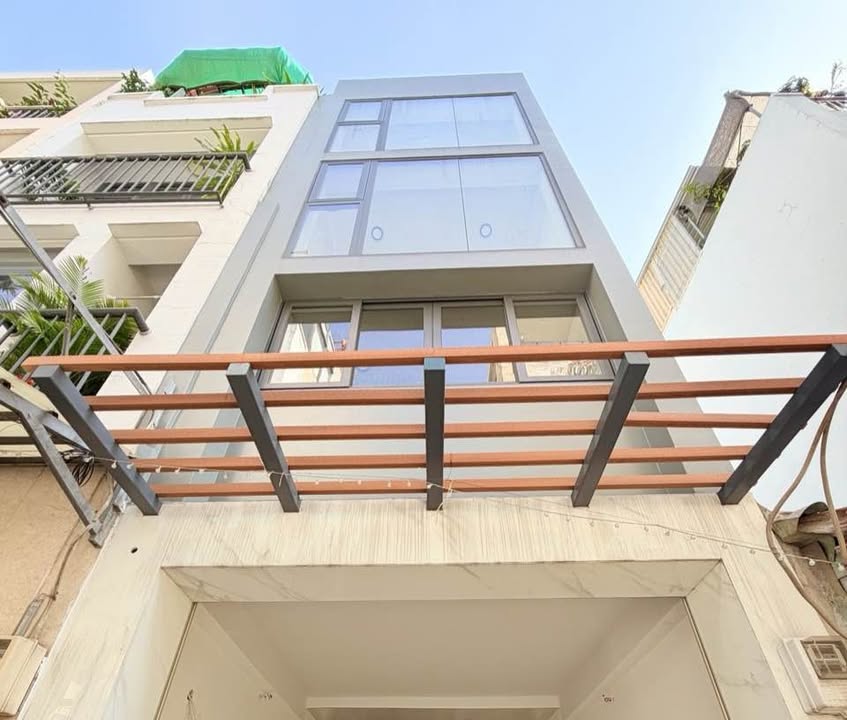 Nhà riêng tại Lê Hồng Phong, Quận 5, 30m² giá 6.5 tỷ - Sẵn sàng ở ngay!