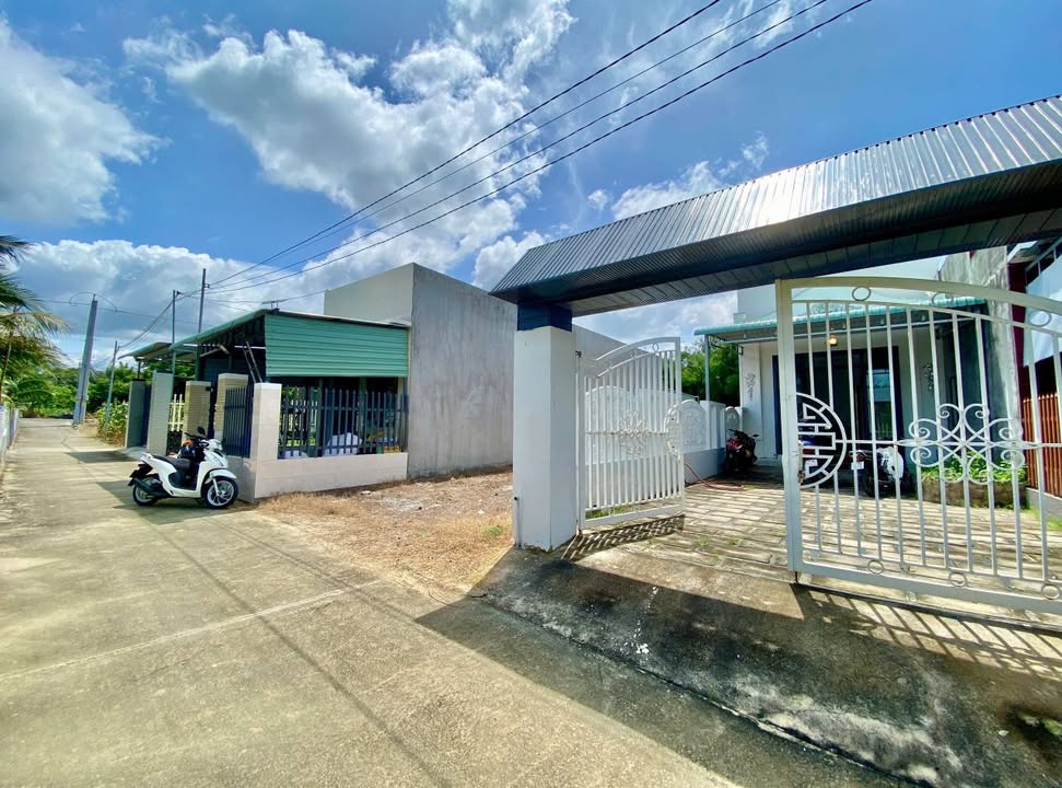 Nhà cấp 4 Phước Hội, Đất Đỏ 162m² giá 1.9 tỷ - Cách biển chỉ 5km!