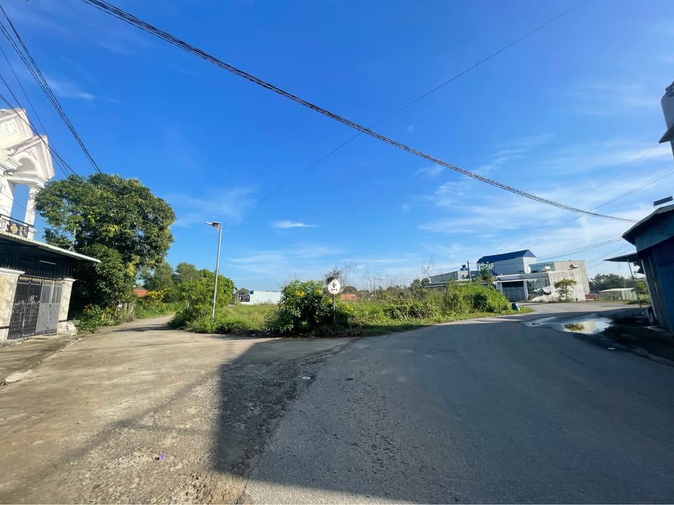 Đất thổ cư 125m² xã Mỹ Hạnh Nam giá 1.15 tỷ - Đầu tư sinh lời cao!