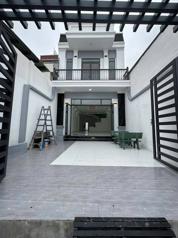Nhà mặt tiền Sinco, Bình Tân 152m² giá 12 tỷ - Sẵn sàng vào ở ngay!