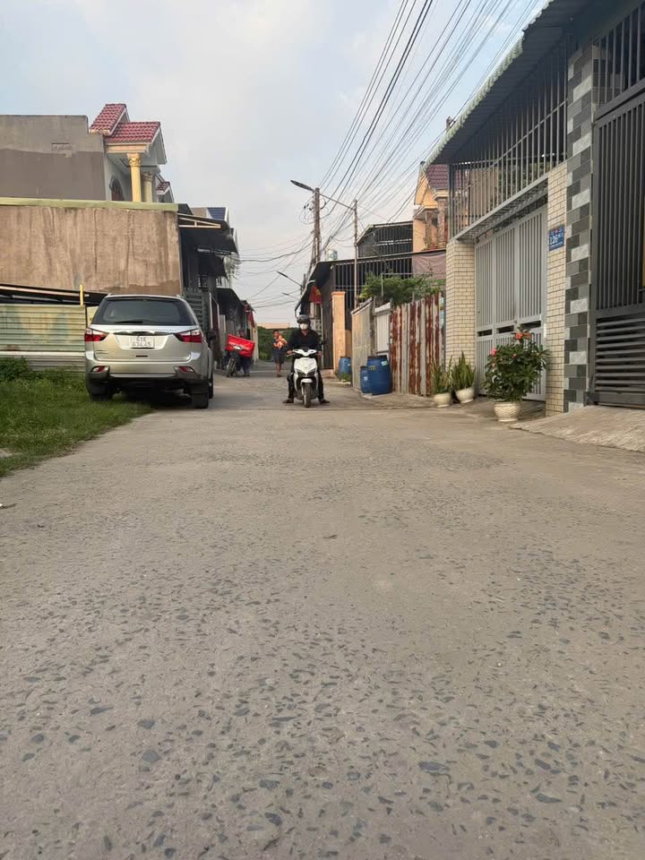 Kho Xưởng tại Đường Mỹ Phước Tân Vạn, Dĩ An 169m² giá 4 tỷ - Cơ hội đầu tư hấp dẫn!