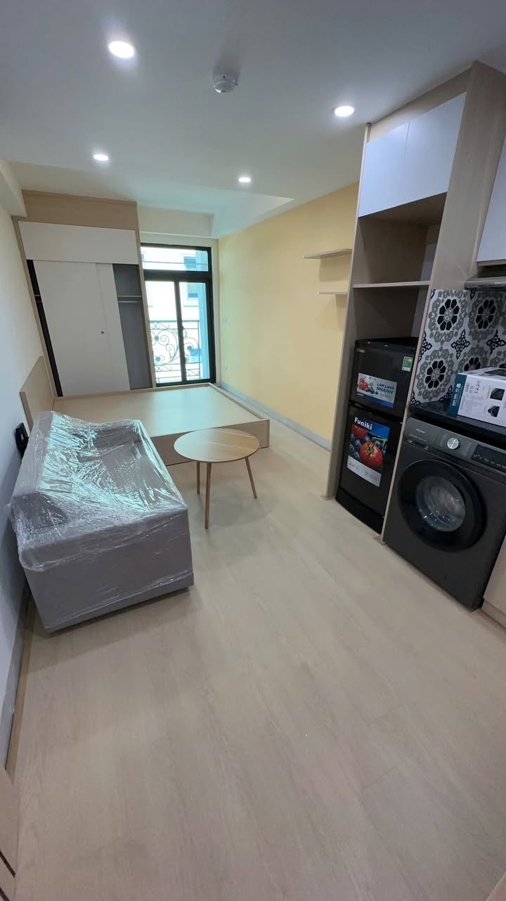 Căn hộ cho thuê 30m² tại 30 Cát Linh, Đống Đa - Nội thất full xịn, vào ở ngay!