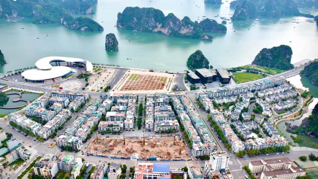 Căn Liền Kề MONBAY Hạ Long 120m² - Kinh doanh đắc địa ngay Bảo Tàng Quảng Ninh!